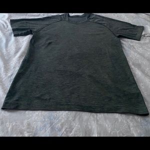 Metal Vent Tech Short Sleeve